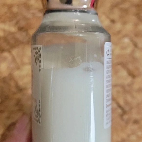 Bath and Body Works Pure‎ Wonder Body Lotion Daily Nourishing Shea Butter - Picture 3 of 4